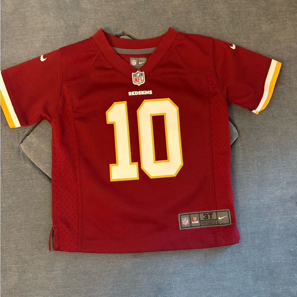 NFL Kids Redskins 10 Griffin III Football Jersey